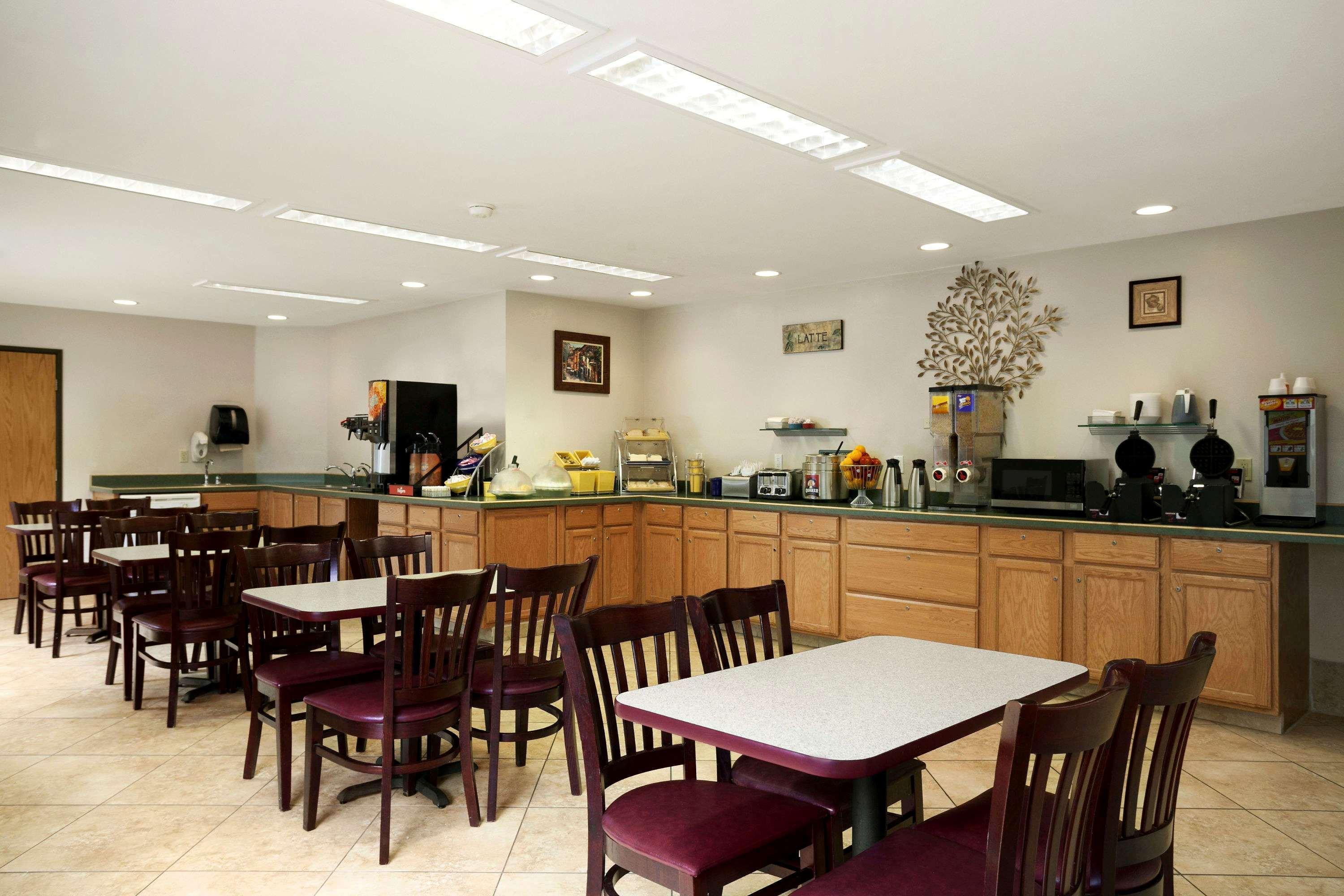 Colony Inn Kent Luaran gambar