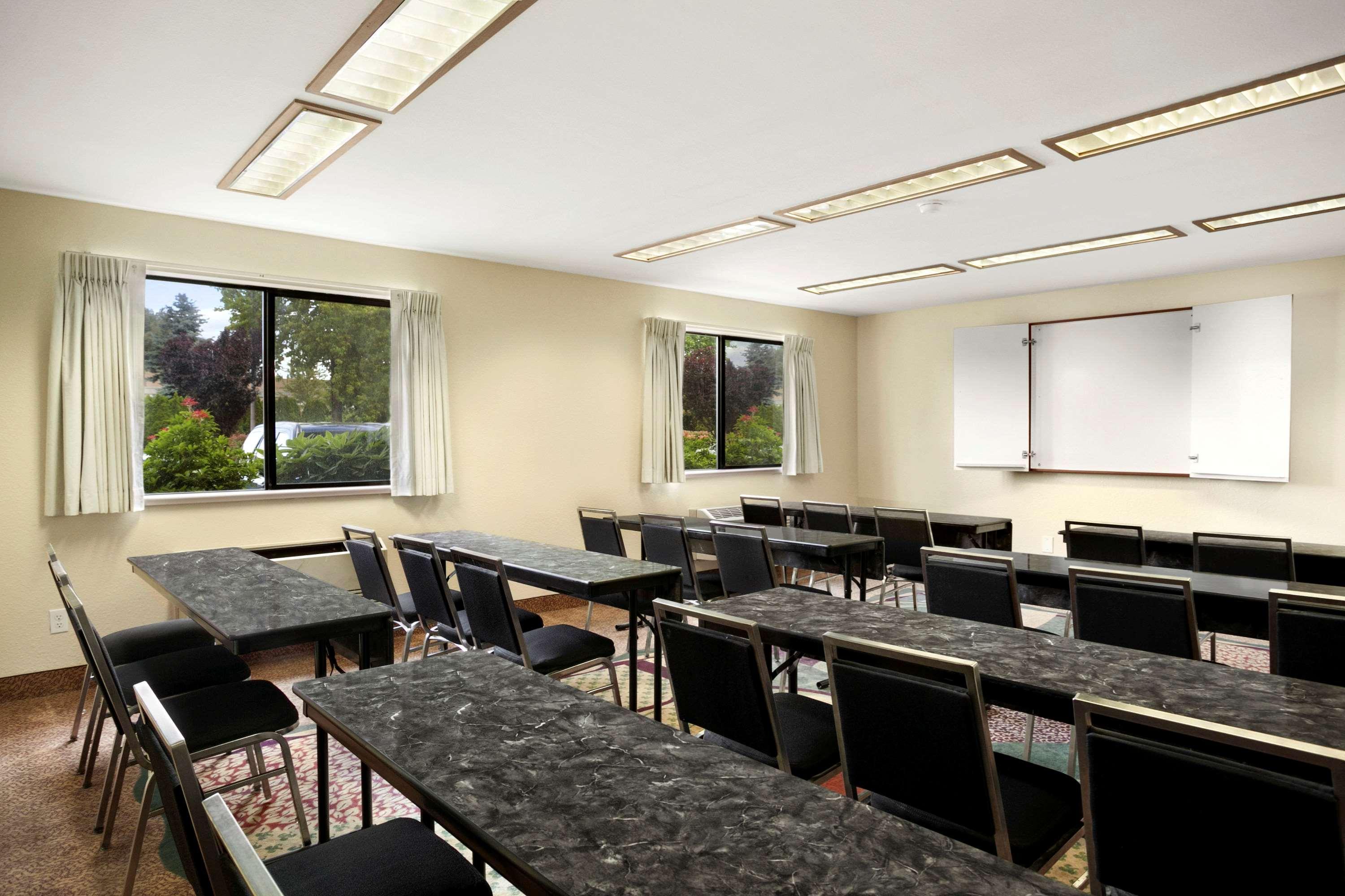 Colony Inn Kent Luaran gambar